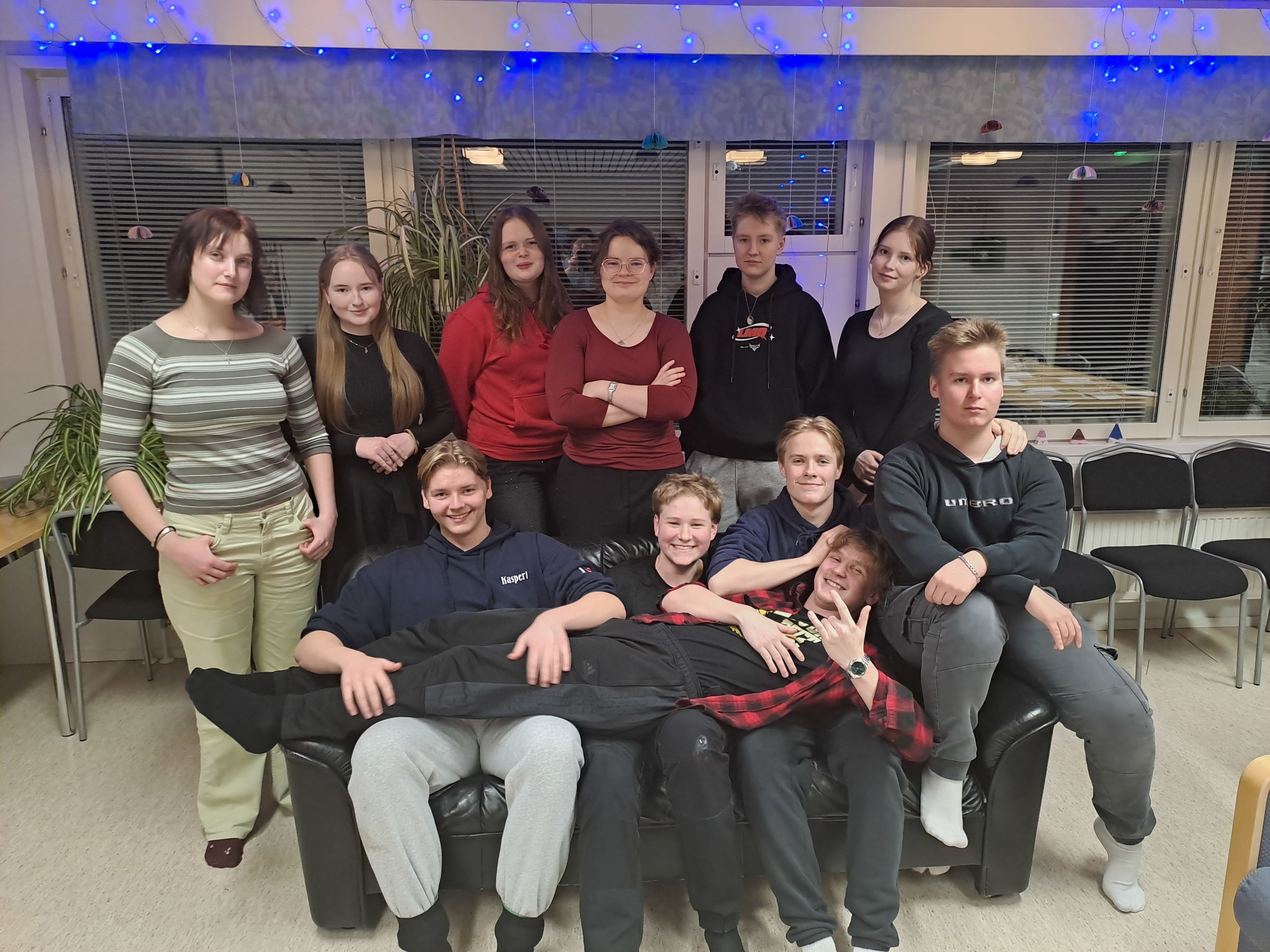 Nuorisovaltuuston kuva 2026.jpeg